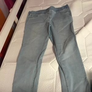 Skinny jeans